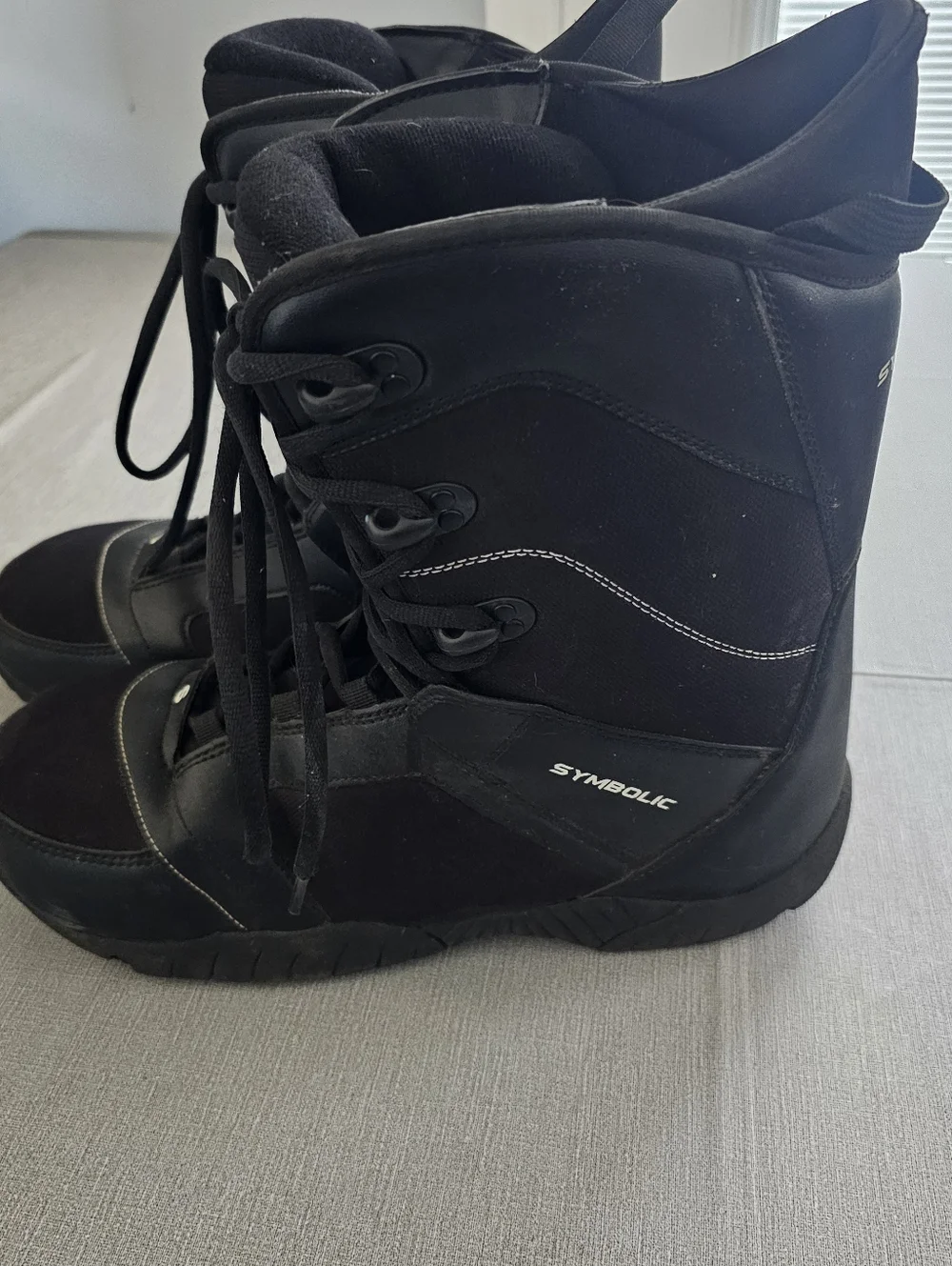 Symbolic Ultra Light Black Snowboard Boots Men’s Sz 13